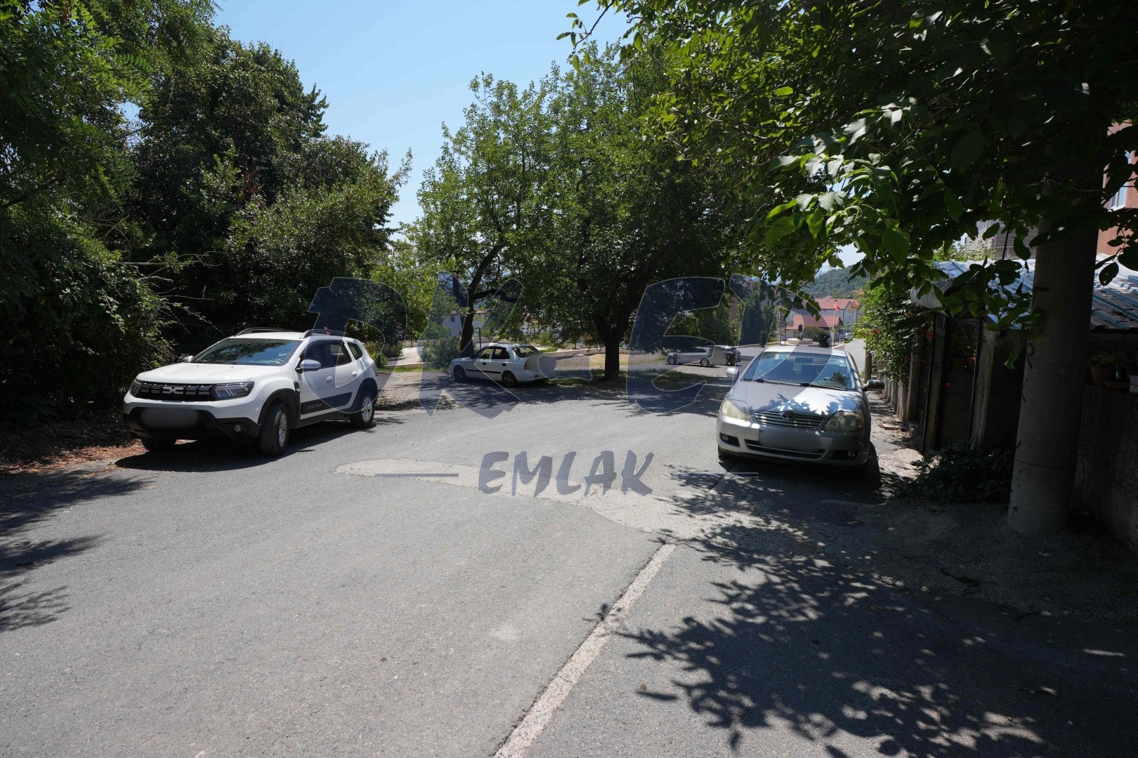 Uzunmehmet Mahallesi'nde Kiralık 3+1 Daire - 14. Fotoğraf