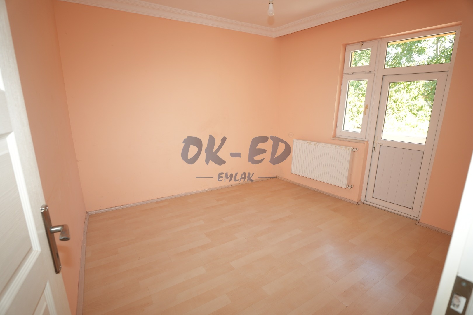 Uzunmehmet Mahallesinde Kiralık 3+1 Daire - Thumbnail 5